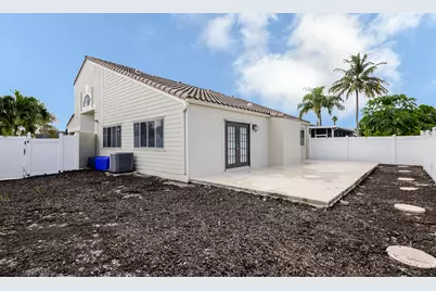 23157 Bentley Place, Boca Raton, FL 33433 - Photo 17