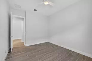 9901 Regency Wy, Palm Beach Gardens, FL 33412 - Photo 9