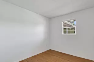 315 NE Brasher Ct, Port Saint Lucie, FL 34983 - Photo 25