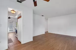 315 NE Brasher Ct, Port Saint Lucie, FL 34983 - Photo 11