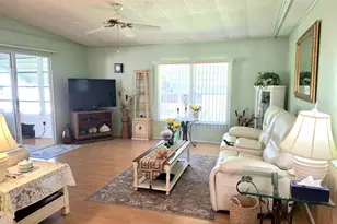 8204 W Bitterbush Ln, Port Saint Lucie, FL 34952 - Photo 5