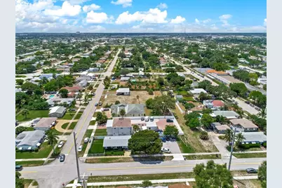 305 Cypress Drive E, Unit #1,2,3,4,5, Lake Park, FL 33403 - Photo 37