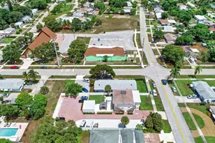 305 Cypress Dr E Unit #1 2 3 4 5, Lake Park, FL 33403 - Photo 31