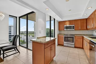 7754 Lakeside Blvd, Boca Raton, FL 33434 - Photo 1