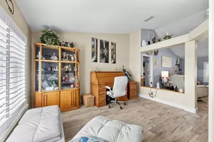 1073 SW Placetas Ave, Port Saint Lucie, FL 34953 - Photo 9