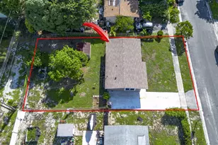 1379 10th St, West Palm Beach, FL 33401 - Photo 5