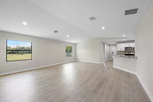 33 Lagos Del Norte, Fort Pierce, FL 34951 - Photo 13
