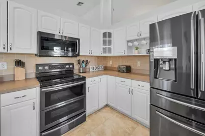 5464 NW Milner Drive, Port Saint Lucie, FL 34983 - Photo 15