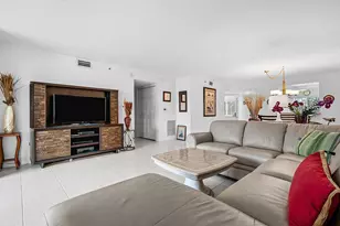 12560 Majesty Cir, Boynton Beach, FL 33437 - Photo 15
