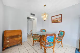 315 Tilford Unit, Deerfield Beach, FL 33442 - Photo 11