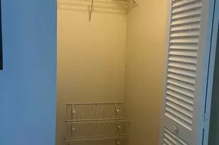 1829 Fairview Villa Dr Unit, Palm Springs, FL 33406 - Photo 13