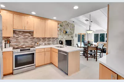 2932 Banyan Boulevard Circle NW, Boca Raton, FL 33431 - Photo 19
