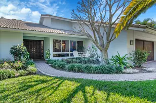 2932 Banyan Blvd Cir NW, Boca Raton, FL 33431 - Photo 3