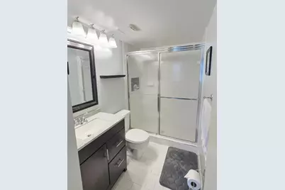 117 Waterside Drive, Unit #117, Hypoluxo, FL 33462 - Photo 9