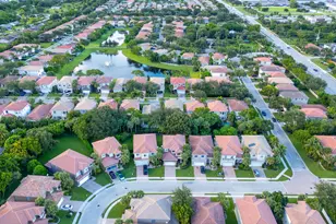 1067 Grove Park Cir, Boynton Beach, FL 33436 - Photo 47
