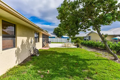 1927 NE San Carlos Calle, Jensen Beach, FL 34957 - Photo 13