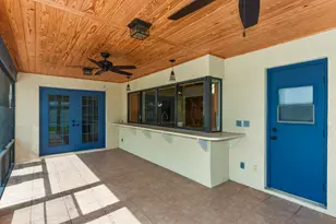 1927 NE San Carlos Calle, Jensen Beach, FL 34957 - Photo 15