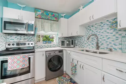 229 N K Street, Unit #204, Lake Worth Beach, FL 33460 - Photo 1