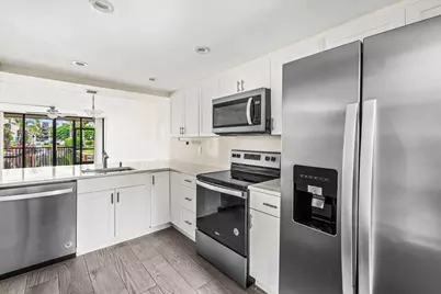 17 Royal Palm Way, Unit #103, Boca Raton, FL 33432 - Photo 5