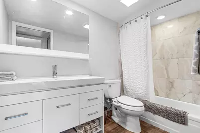 1045 Lincoln C, Boca Raton, FL 33434 - Photo 17