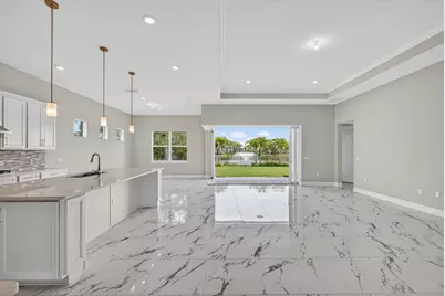 10904 Stellar Circle, Palm Beach Gardens, FL 33412 - Photo 9