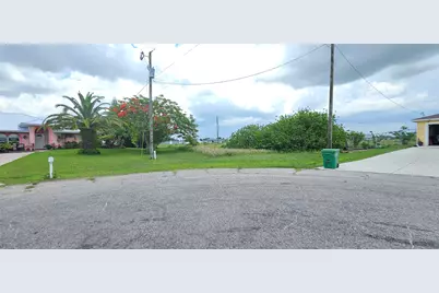 9008 Abel Court, Labelle, FL 33935 - Photo 3