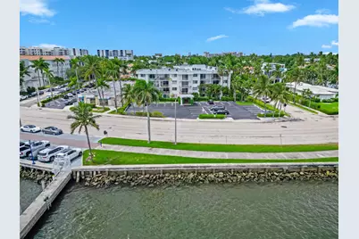 917 N Flagler Drive, Unit #409, West Palm Beach, FL 33401 - Photo 3