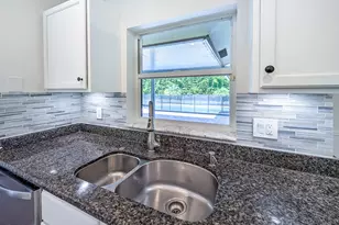 7751 162nd Ct N, Palm Beach Gardens, FL 33418 - Photo 15