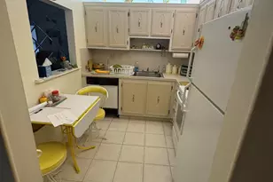 375 SW 56th Ave, Margate, FL 33068 - Photo 3