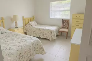 375 SW 56th Ave, Margate, FL 33068 - Photo 5