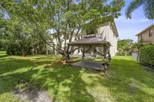 10404 Trianon Pl, Wellington, FL 33449 - Photo 69