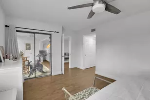 100 Pelican Pointe Dr, Delray Beach, FL 33483 - Photo 19