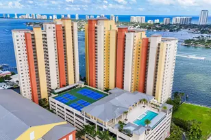 2640 Lake Shore Dr, Riviera Beach, FL 33404 - Photo 73