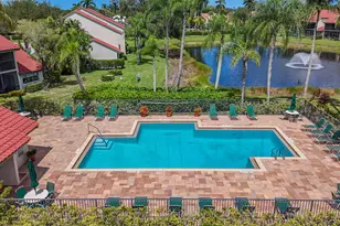 9 Lexington Ln E, Palm Beach Gardens, FL 33418 - Photo 39