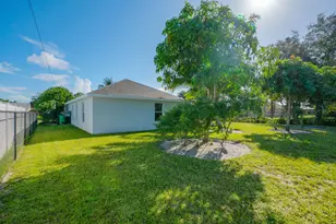 931 SE Belfast Ave, Port Saint Lucie, FL 34983 - Photo 39