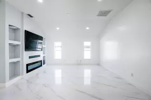 931 SE Belfast Ave, Port Saint Lucie, FL 34983 - Photo 17