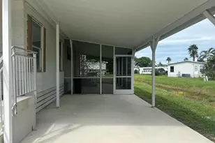 17 Maya Wy, Port Saint Lucie, FL 34952 - Photo 9