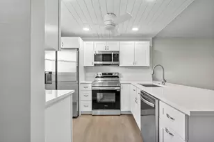 2601 NE 3rd Ct, Boynton Beach, FL 33435 - Photo 3