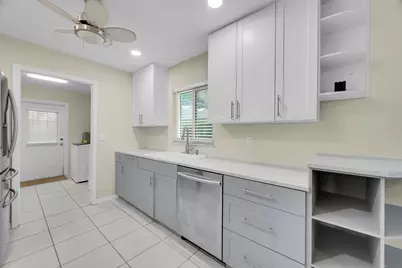 761 Cypress Street, Port Saint Lucie, FL 34952 - Photo 9