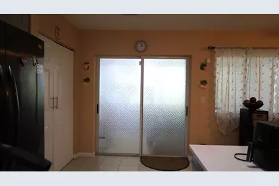 881 NW 208th Drive, Pembroke Pines, FL 33029 - Photo 23