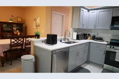 881 NW 208th Drive, Pembroke Pines, FL 33029 - Photo 27