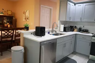 881 NW 208th Dr, Pembroke Pines, FL 33029 - Photo 27