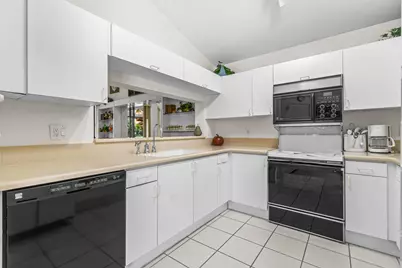 7401 Hearth Stone Avenue, Boynton Beach, FL 33472 - Photo 5