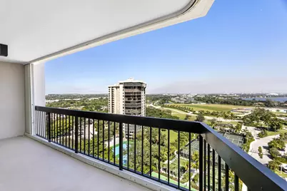 2425 Presidential Way, Unit #1703, West Palm Beach, FL 33401 - Photo 17