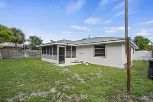 1915 Eucalyptus Ave, Fort Pierce, FL 34949 - Photo 45
