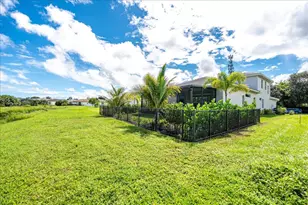 152 SE Via Tirso, Port Saint Lucie, FL 34952 - Photo 39