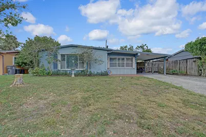 864 Caroline Avenue, West Palm Beach, FL 33413 - Photo 1