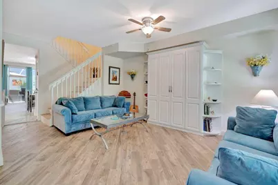 180 Freeport Drive, Jupiter, FL 33458 - Photo 9