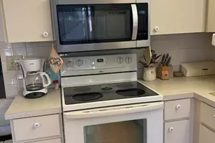 8083 SE Villa Cir, Hobe Sound, FL 33455 - Photo 7