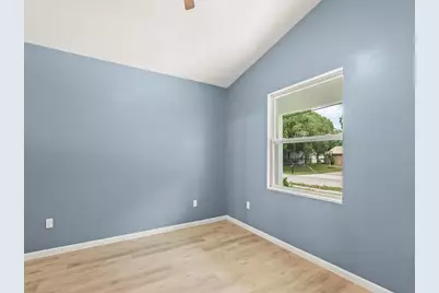8525 64th Avenue, Vero Beach, FL 32967 - Photo 19